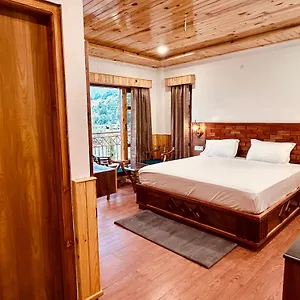 Shalom Hillcrest Hotel